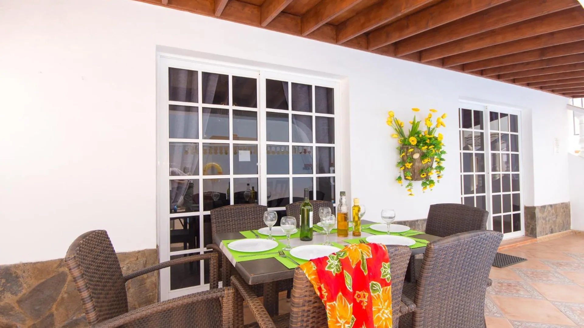 Beautiful 3 Bedroom Holiday Villa Callao Salvaje Spanyolország